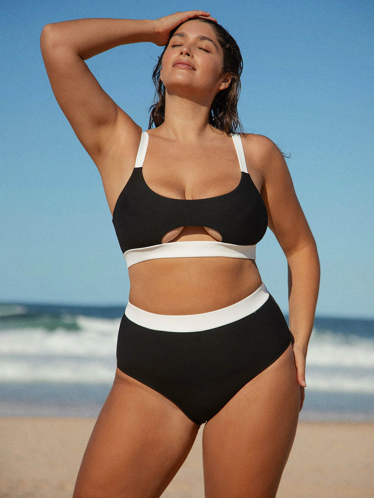 Contrast Trim Plus Size Bikini Bottom