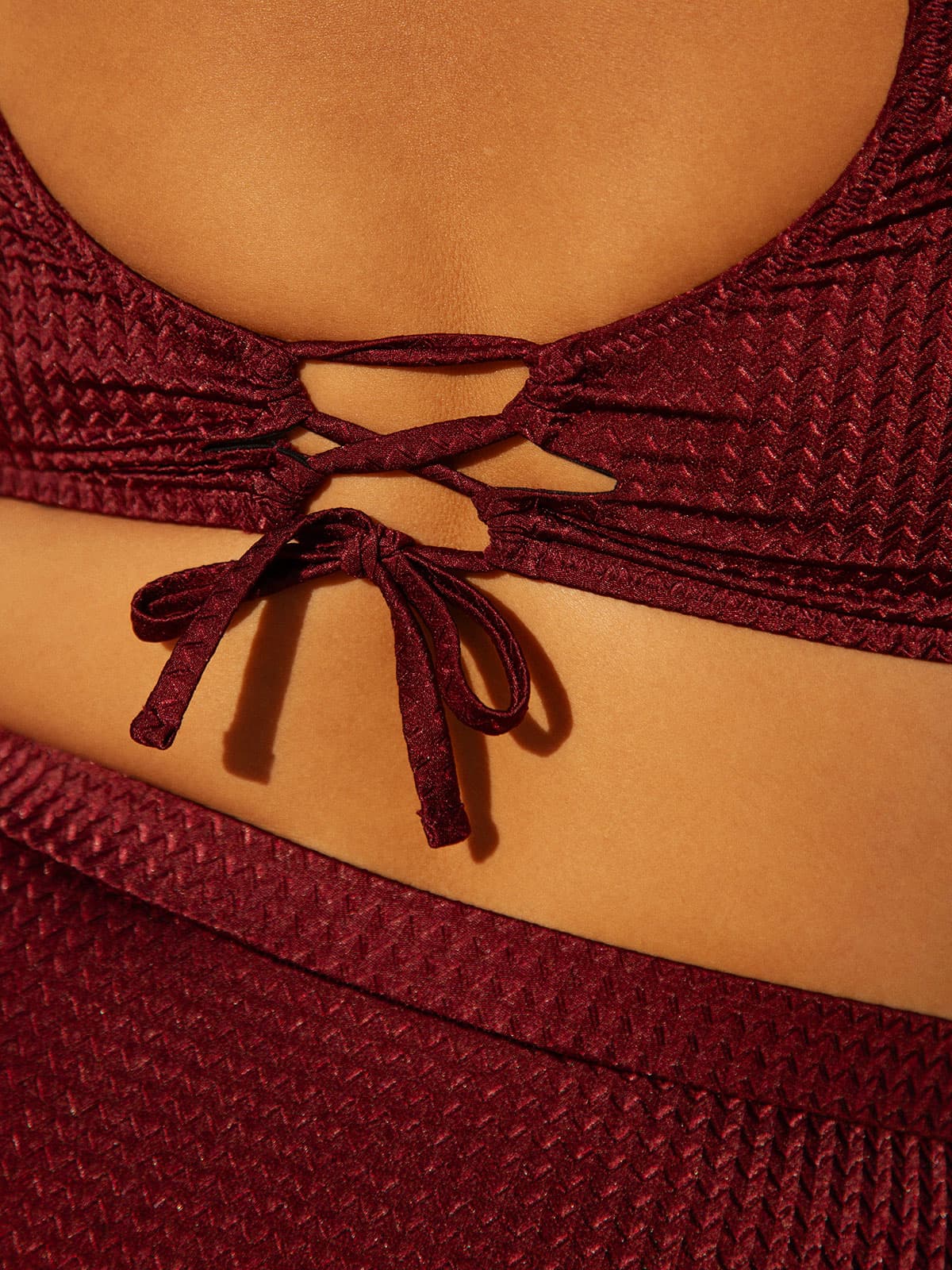 Jacquard Twist Front Plus Size Bikini Top