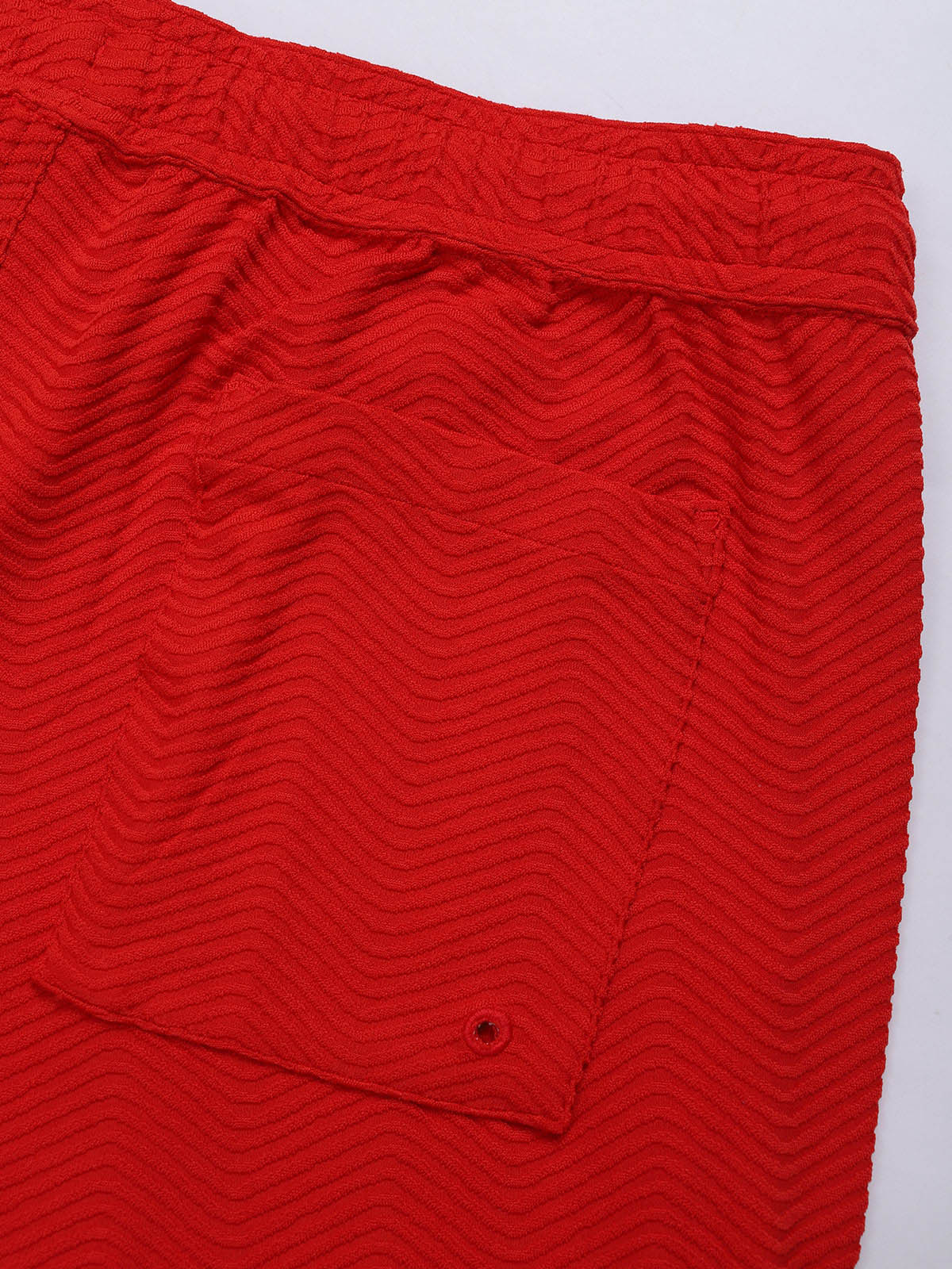 Men's Red Wave 5" Swim Trunks