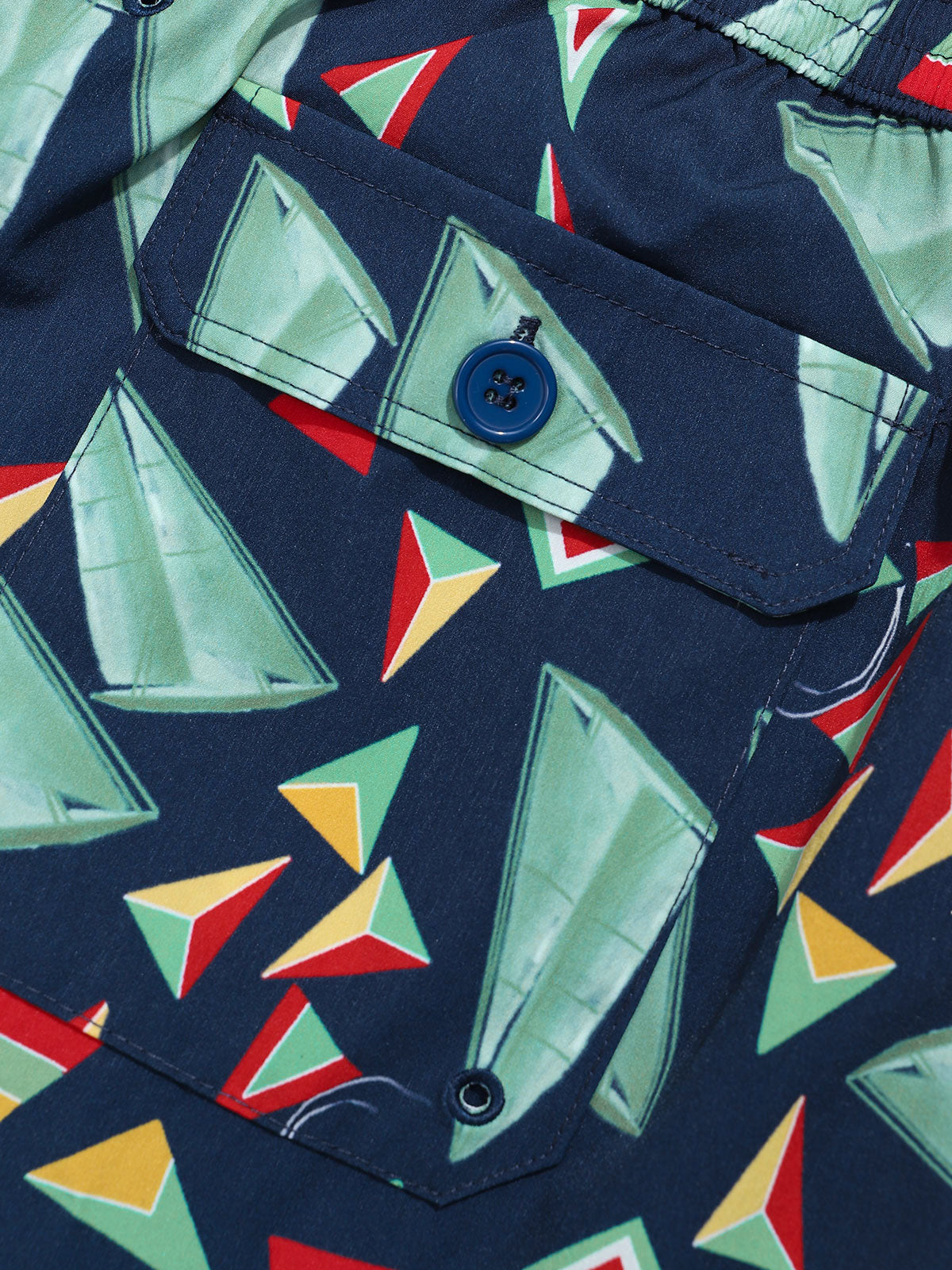 Navy Sailing Triangle Beach Men's 7" Swimming Trunks