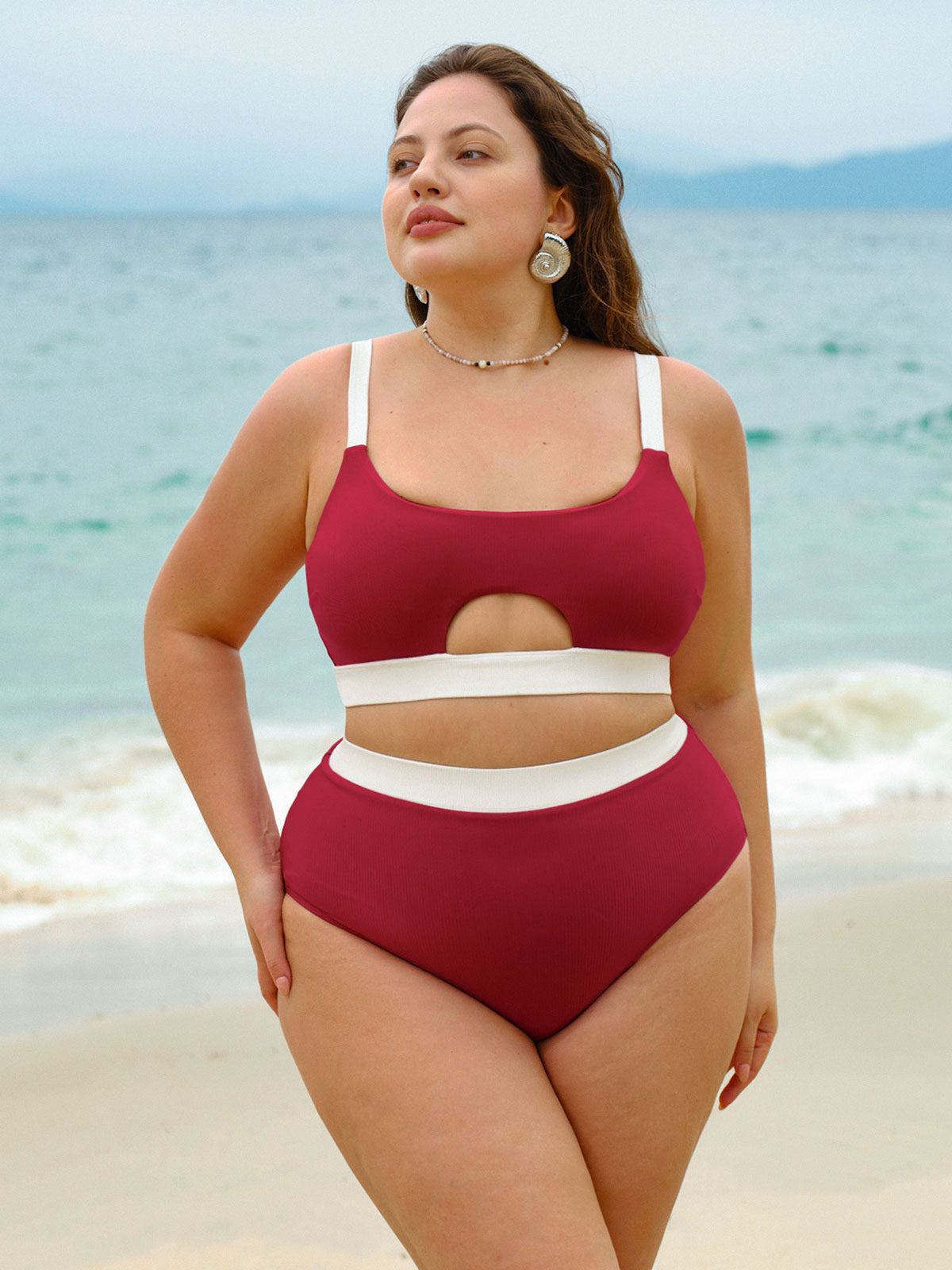 Red Contrast Cutout Plus Size Bikini Top