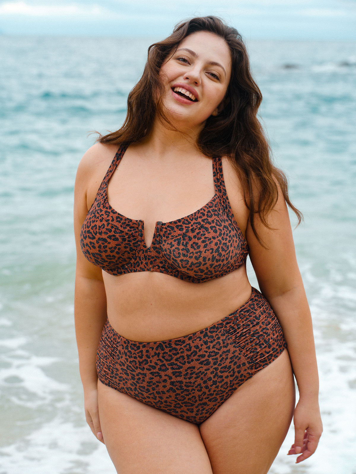 Leopard Print V Notch Plus Size Bikini Top
