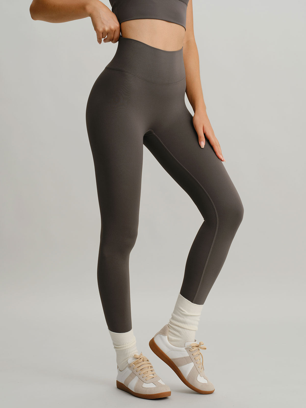 Dark Coffee Cut Out Leggings 24"