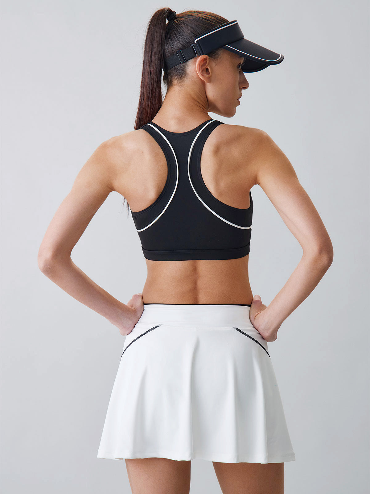 Black Contrast Line X Cross Sports Bra - Medium Support