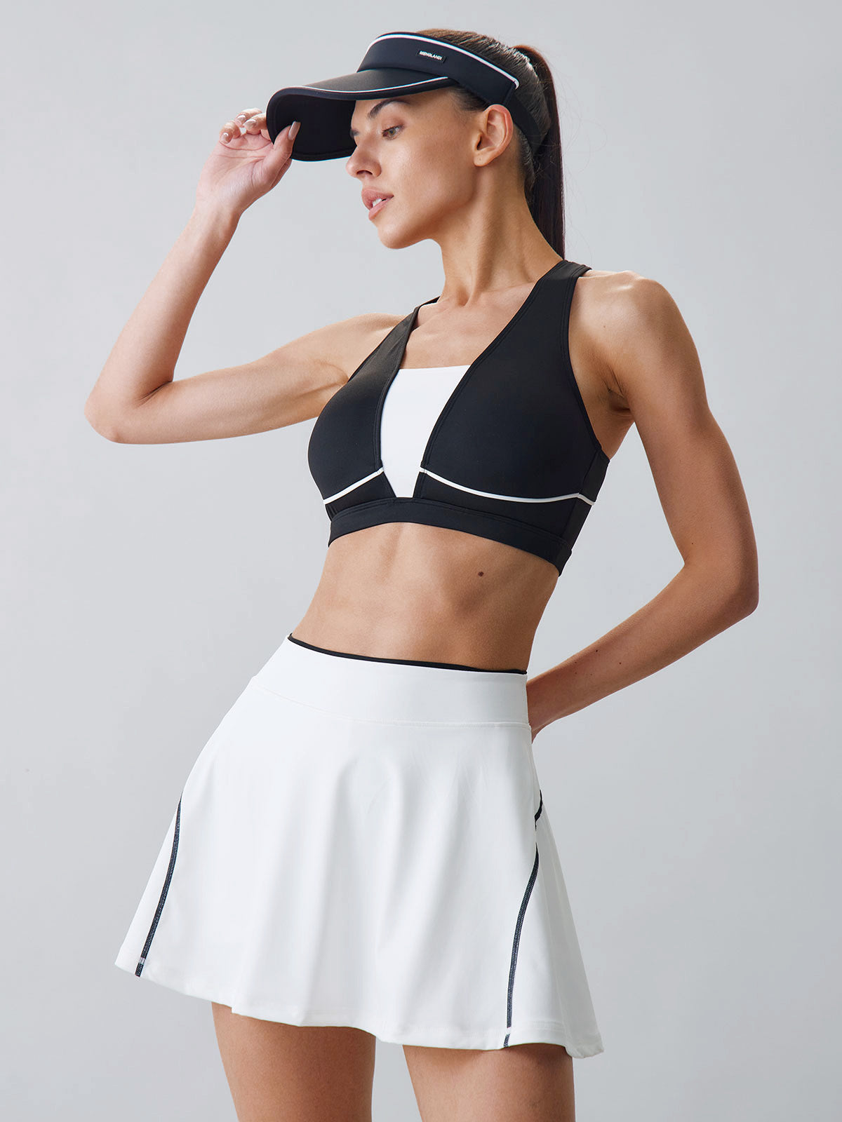 Black Contrast Line X Cross Sports Bra - Medium Support