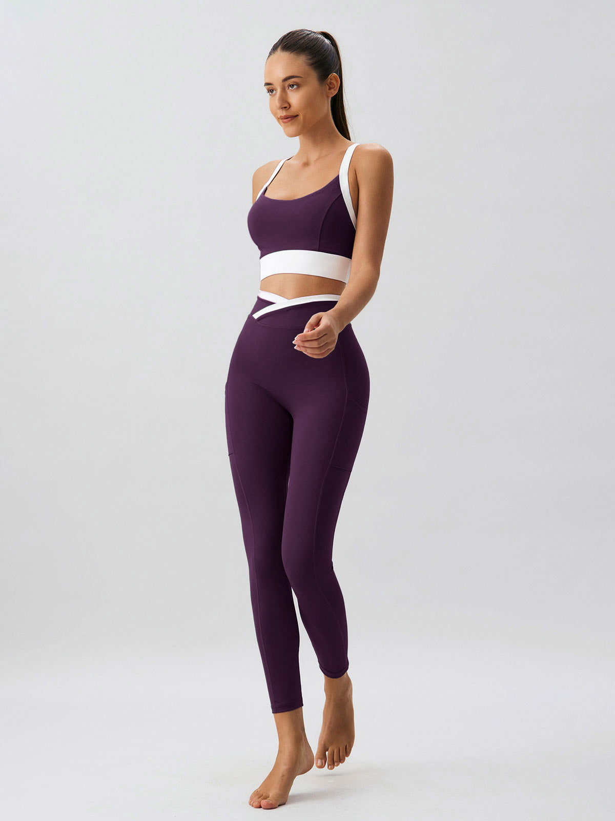 Purple Contrast U Neck Sports Bra - Light Support